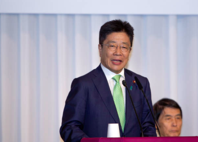 加藤勝信の実父・室崎勝聰とは?